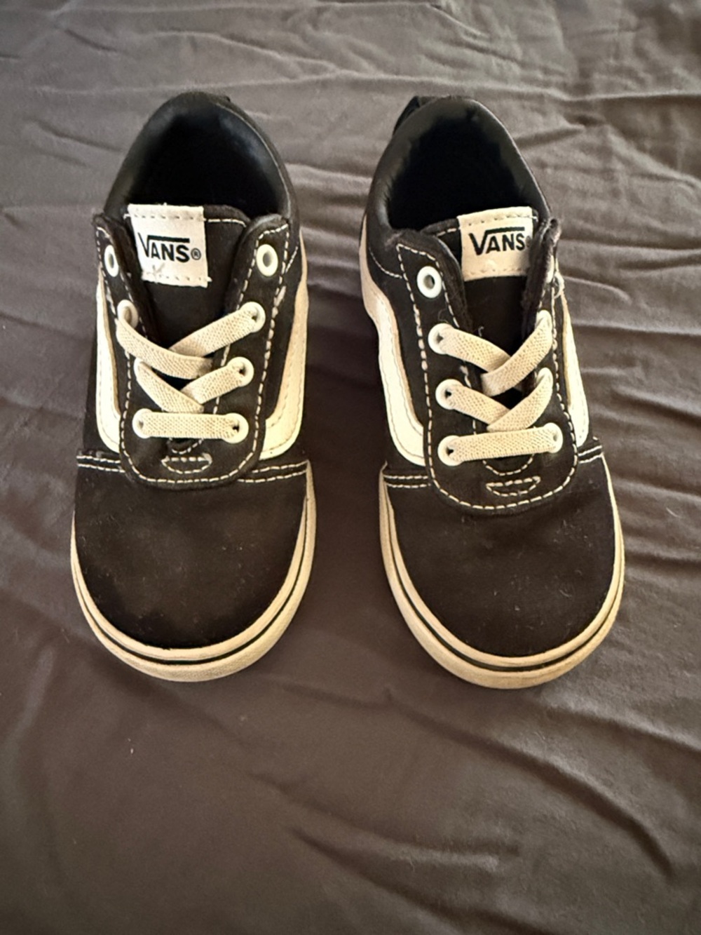 Girls VANS B&W Stripe Low Top Shoes
